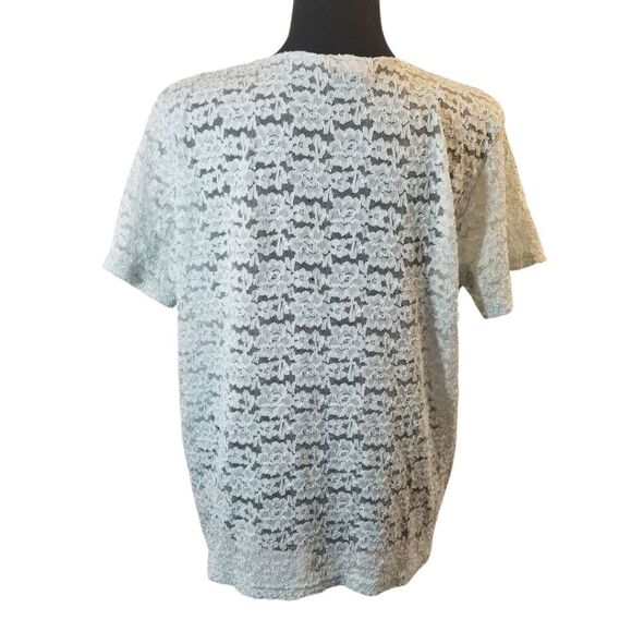 💚 3/$10 Vintage Lace Blouse by M.K.M. Designs - Picture 3 of 4